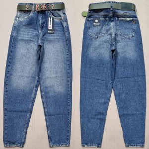 Джинси жіночі MIKALETTA JEANS 3242Х RELAX MOM С ЗЕЛЕНЦЕЮ